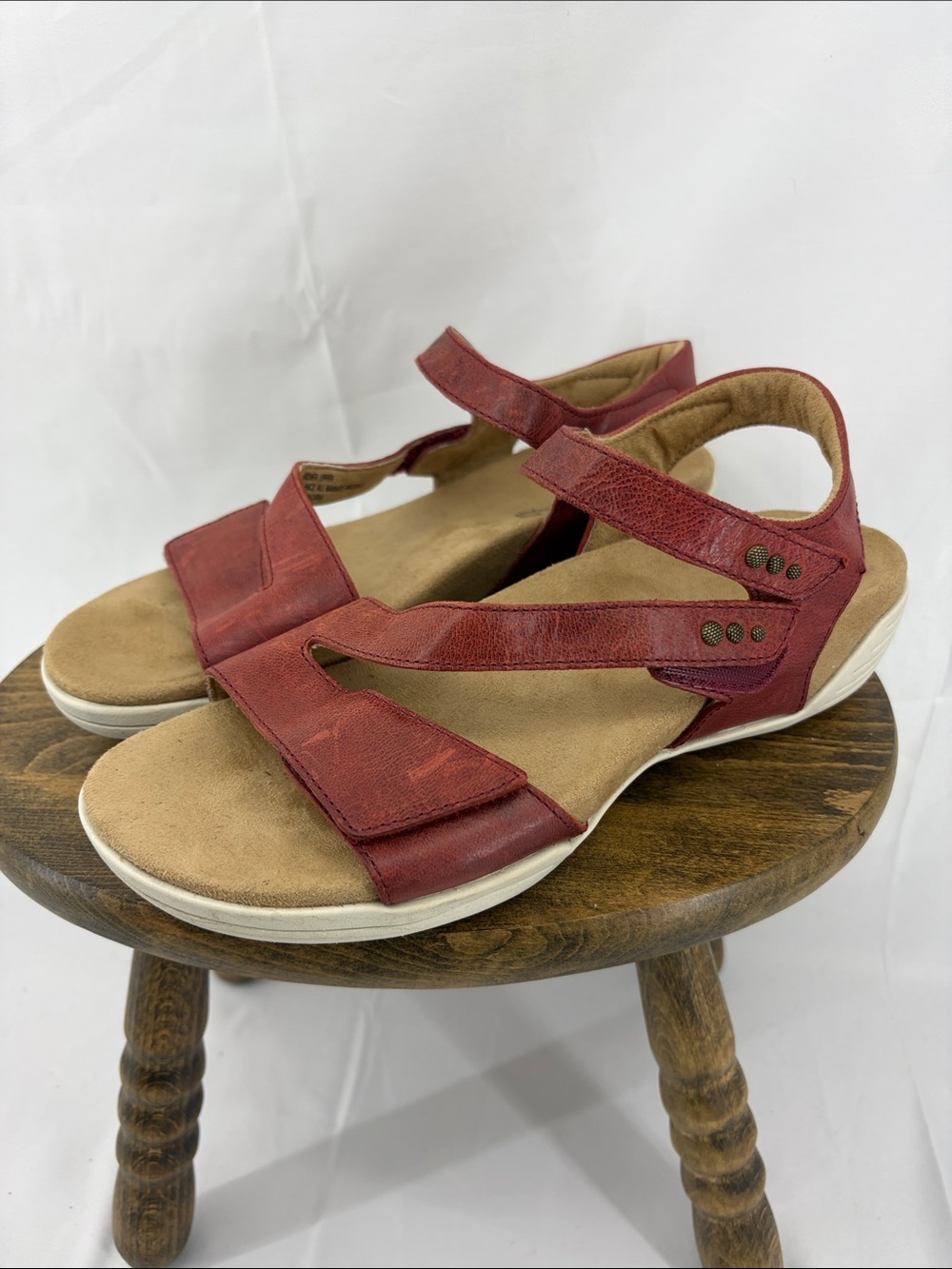 Halsa Footwear Denia 3-way Adjustable Leather Velcro Strap Sandals, Womens 7.5